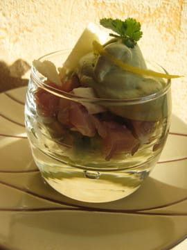 Verrine de thon frais et avocat