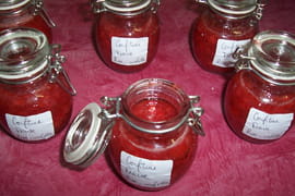 Confiture de fraise, rose et violette