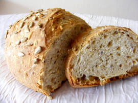 Pain aux c�r�ales et tournesol au levain d�shydrat�
