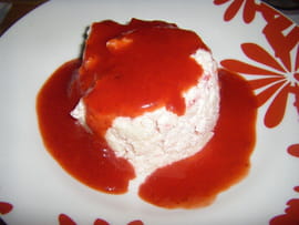 Flans de semoule au coulis de fraises