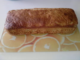 Cake � la banane, sauce chocolat