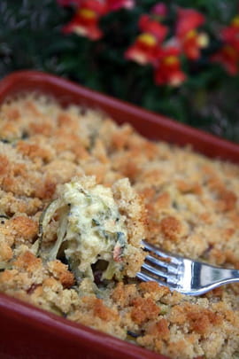 Crumble de courgettes et effiloch�e de porc s�ch�