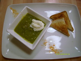 Soupe verte aux poivrons
