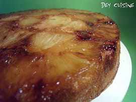 G�teau tatin � l ananas caram�lis�