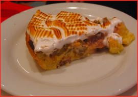 Tarte � la rhubarbe meringu�e aux amandes