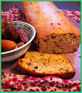 Cake aux dattes et amandes