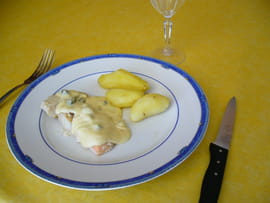 Trio de poissons, sauce aux c�pres