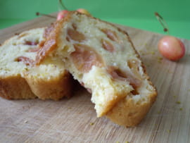 Cake pistache et cerise, sans beurre