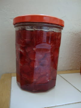 Confiture l�g�re aux fraises