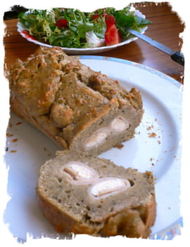 Cake au pistou au coeur enroul� ricotta-poulet