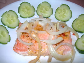Saumon aux oignons