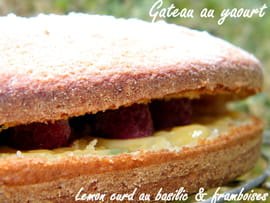 G�teau l�ger au lemon curd, basilic et framboises