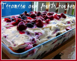 Tiramisu aux fruits rouges