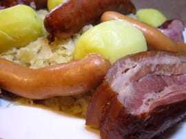 Choucroute garnie alsacienne