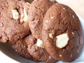 Cookies black and white