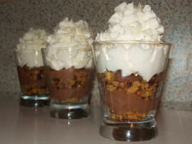 Verrines � la cr�me de marron chantilly au nougat 