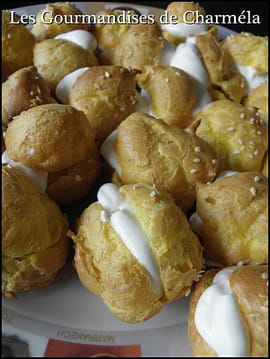 Petits choux et espuma de parmesan