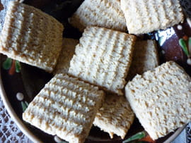 Biscuits aux amandes � la presse