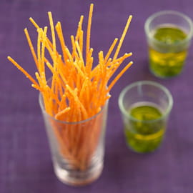 Spaghettis frits au basilic