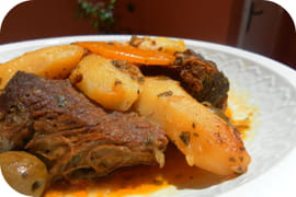 Tajine de viande M chermel aux pommes de terre