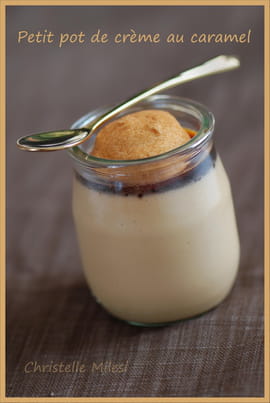 Petit pot de cr�me au caramel