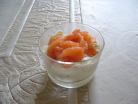 Verrines saumon fum� et concombre