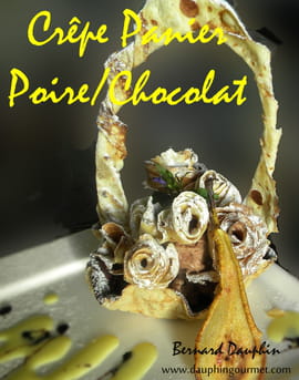 Cr�pe en panier croustillant, poire chocolat