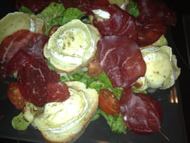 Salade de ch�vre chaud