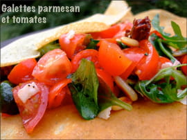 Galettes au parmesan et aux tomates