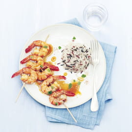Brochette de gambas au vinaigre de fruits de la passion