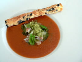 Gazpacho Alvalle, crabe et granit� de basilic