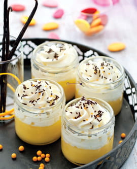 Petits pots de cr�me orange curd et chantilly � la vanille 