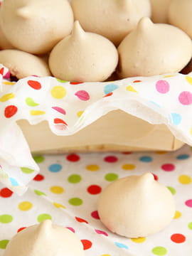 Meringues aux framboises