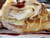 Cr�pes au roquefort et ch�vre, cordon de sirop de Li�ge