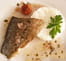 Filet de bar, sauce au cr�mant de Bourgogne
