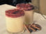 Mousse au chocolat blanc et compot�e de framboises