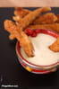 B�tonnets de poulet et sauce blanche