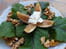 Salade de figues au ch�vre frais et aux noix