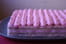G�teau � �tages � la pistache et cr�me framboise