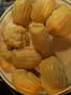 Madeleines au saint-marcellin, parmesan et pavot