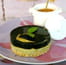 Bavarois d�avocat sur croustillant de Tucs et miroir au balsamique
