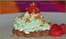 Coustillant pralin� et chantilly � la pistache