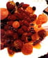 Assiette d oranges et de baies rouges