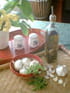 Huile d olive parfum�e au basilic et � l ail