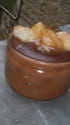 Petits pots de cr�me au chocolat et poires caramel