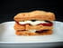 Mille-feuille de tomates et ch�vre au parfum de basilic