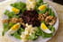 Salade de m�che, betterave, gruy�re, noix et oeufs