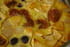 Clafoutis riche en fruits de saison