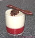 Mousse au fromage blanc sur gel�e de framboises