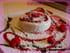 Entremet l�ger � la noix de coco et son coulis de framboise